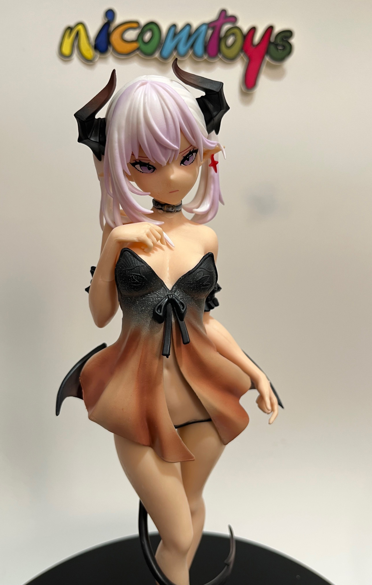  فیگور لیلیث 