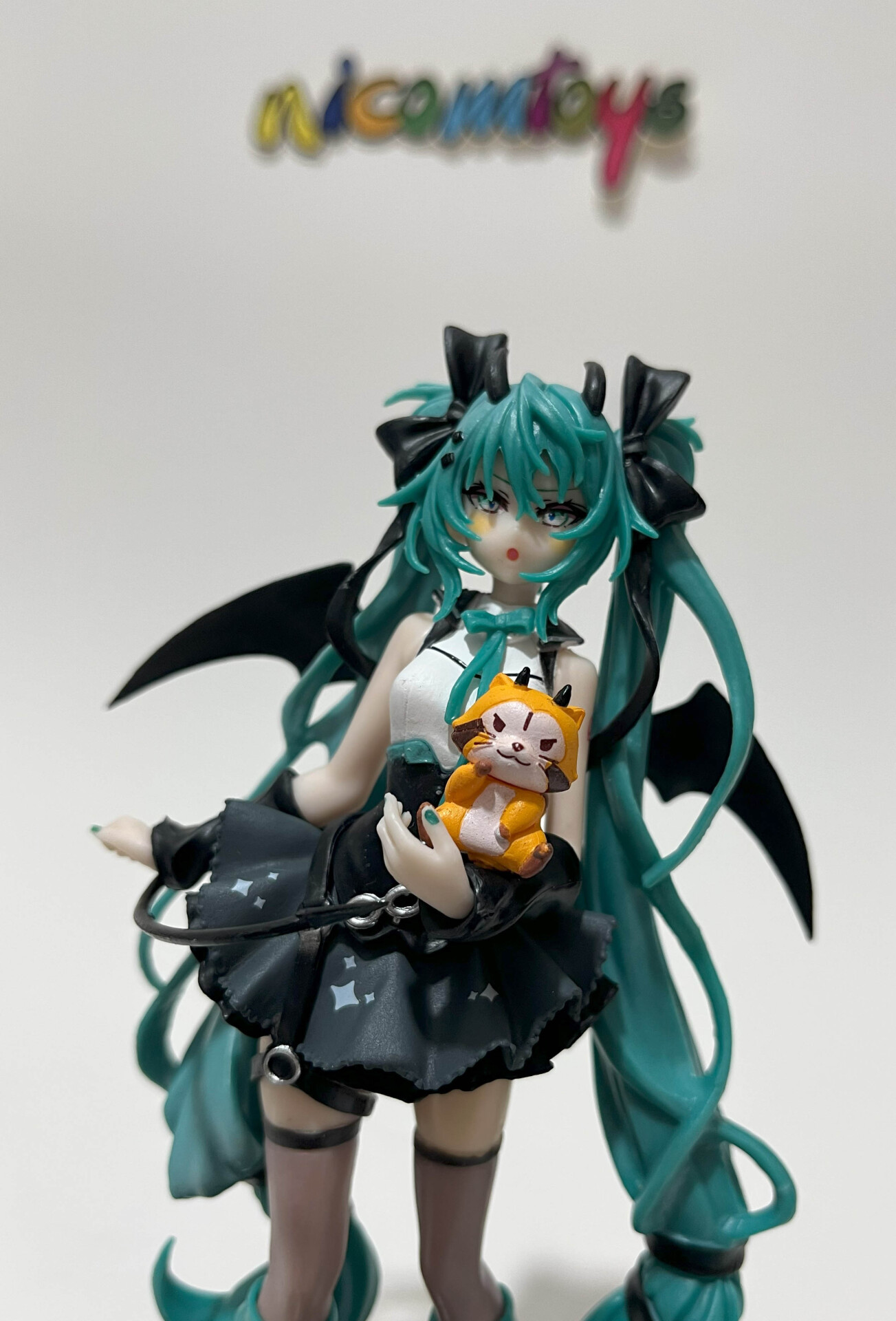  فیگور لیلیث 